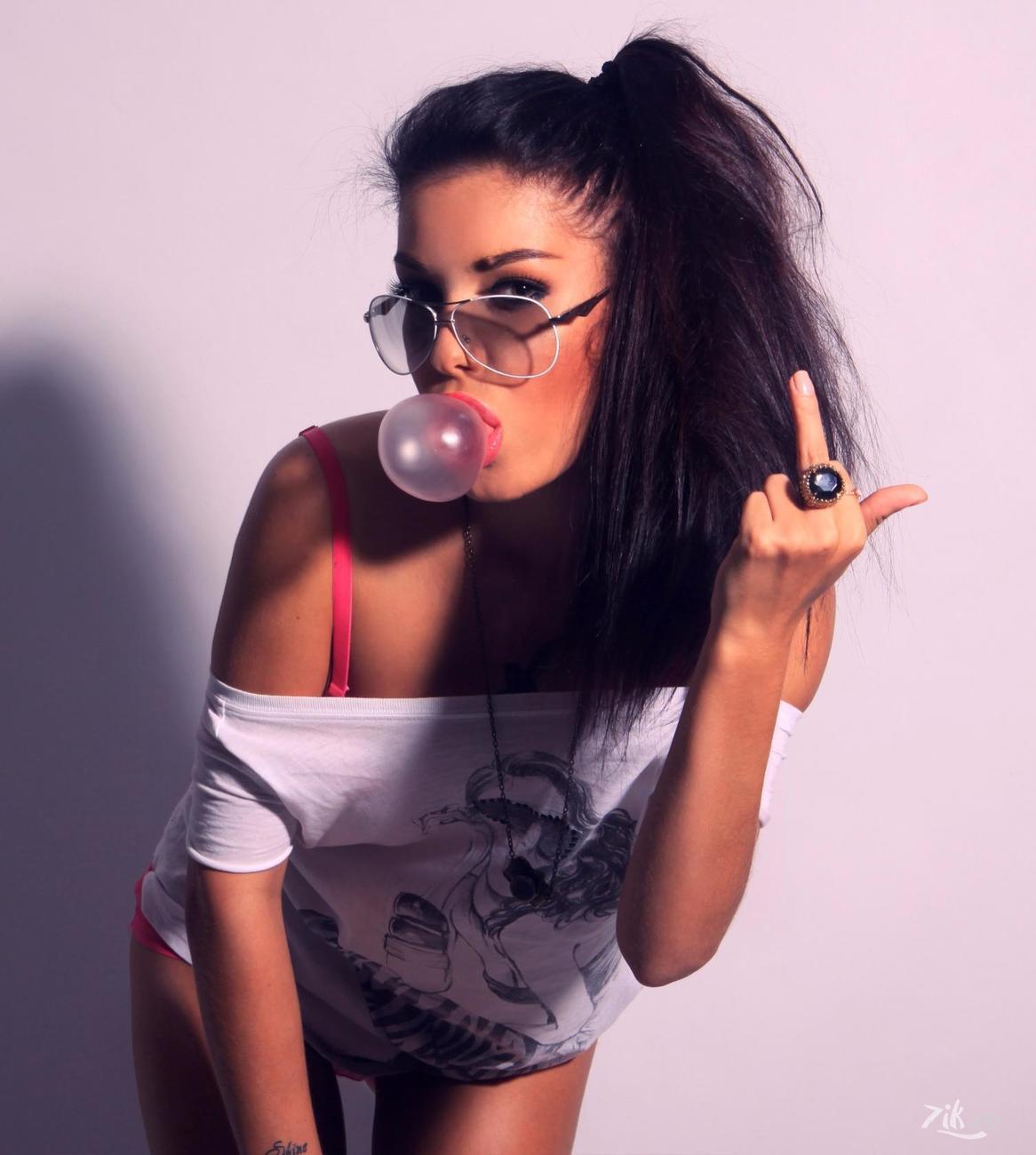 Sassy girls in Vadodara