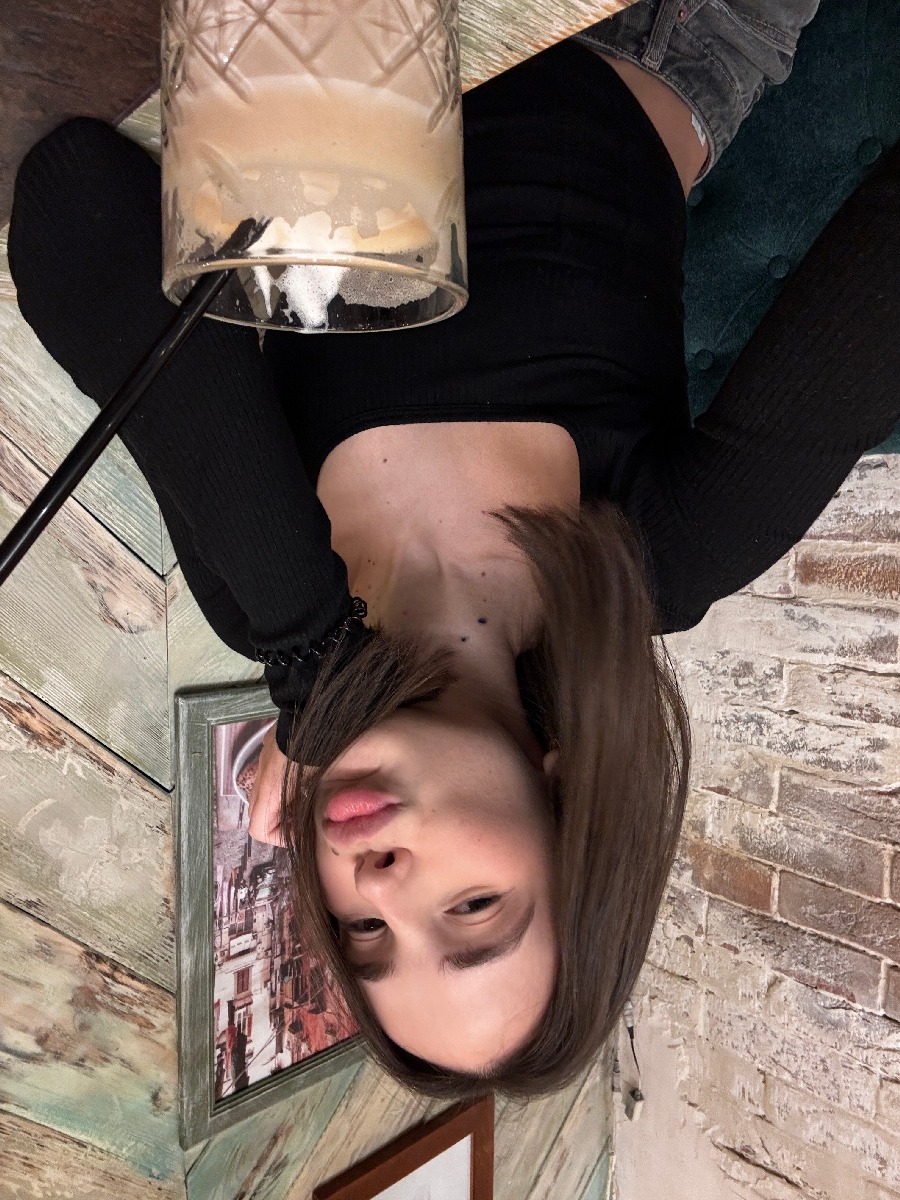 Fresh photos, fresh mood — Tina online in Vadodara